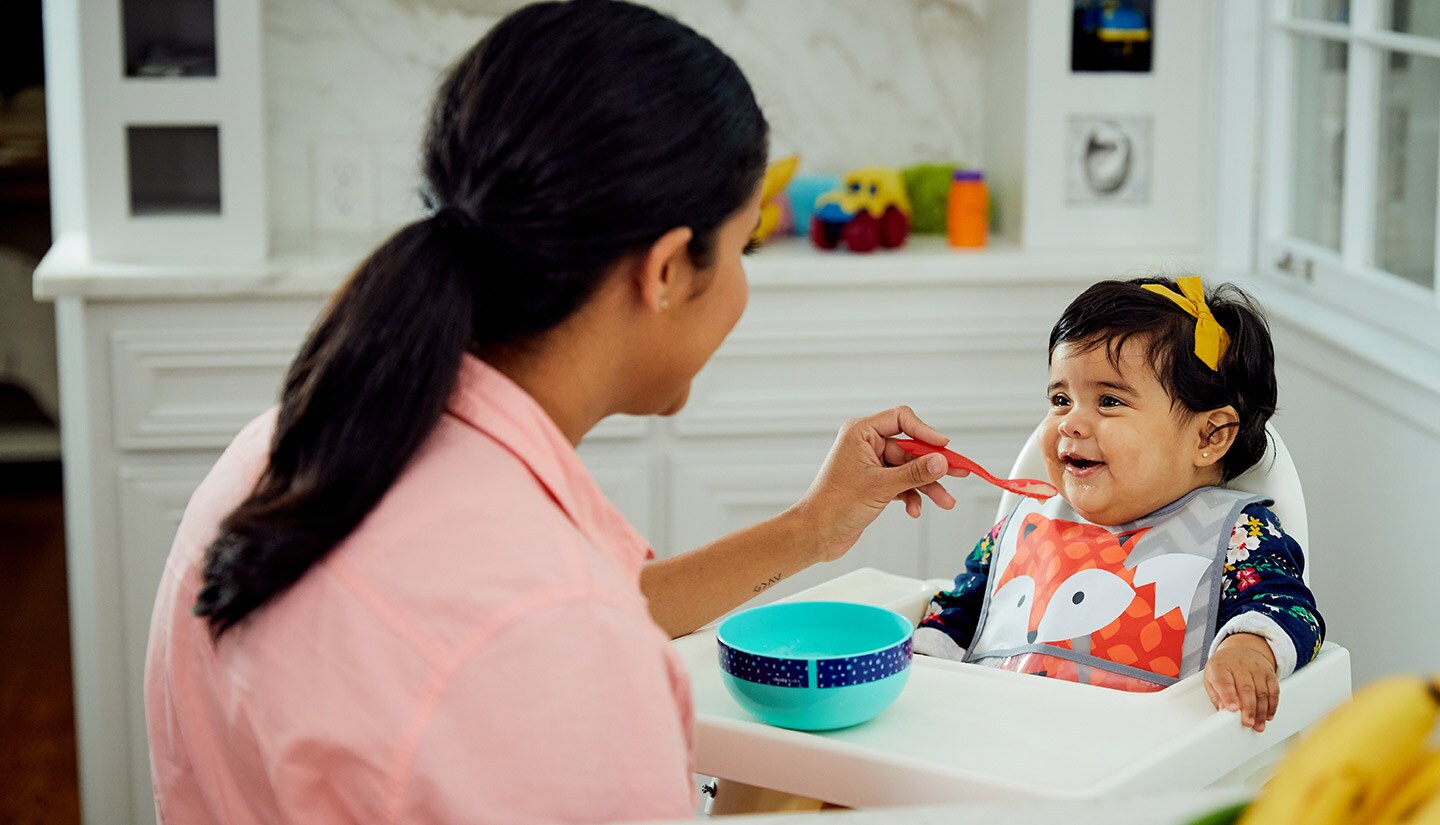 7-month-old baby trying food allergens
