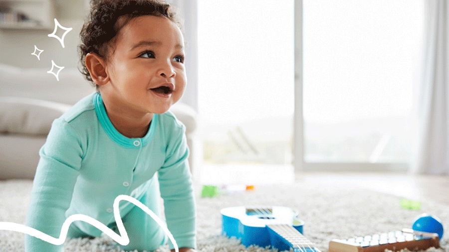 9-month-old-baby starting to crawl and gain confidence