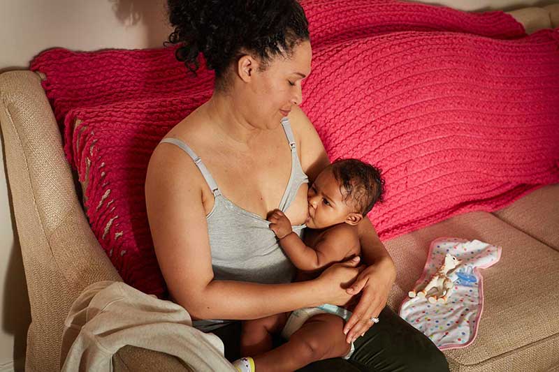 breastfeeding 6 month old