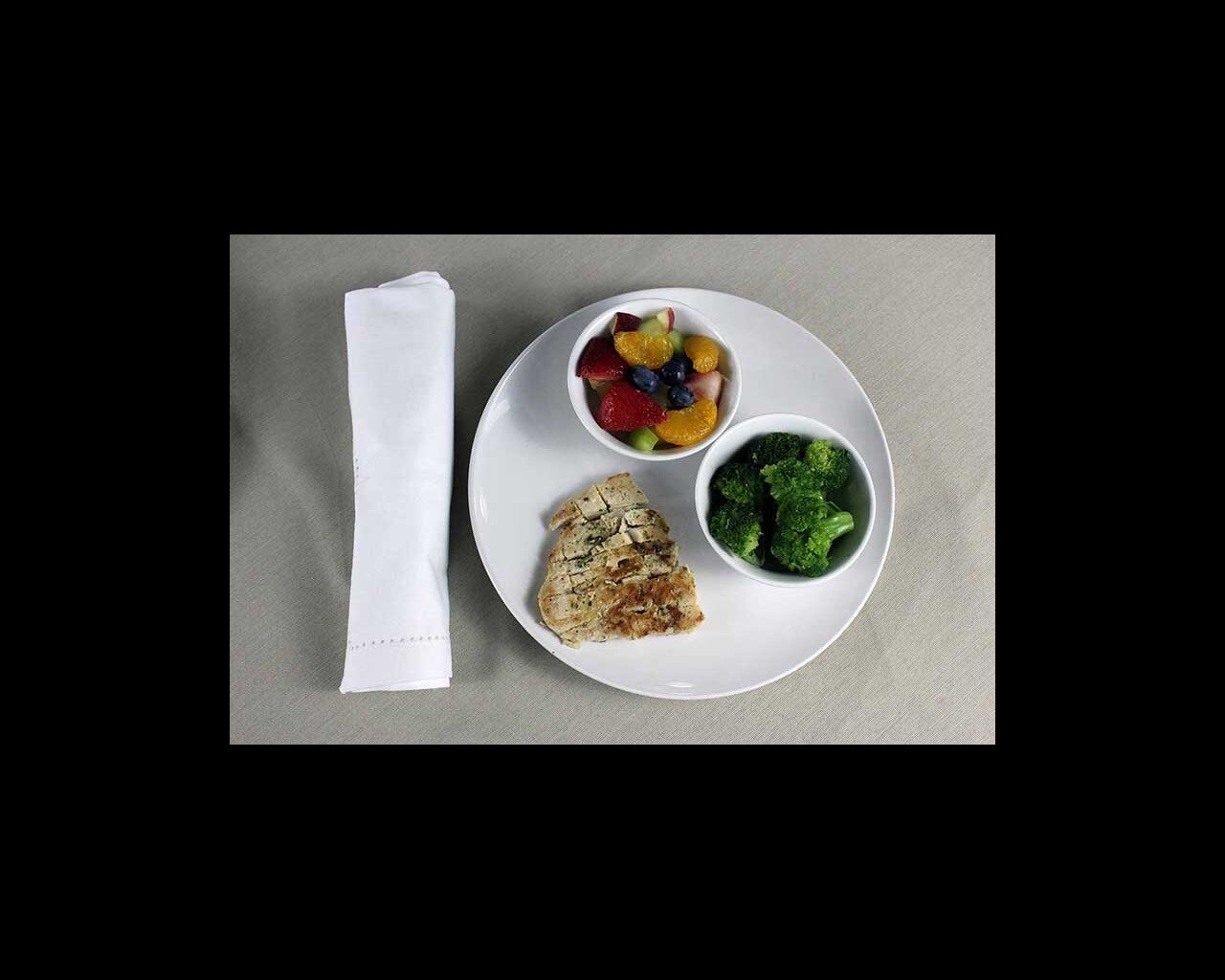 healthy restaurant plate