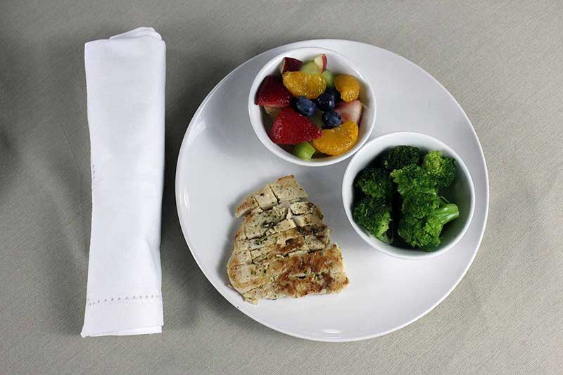 healthy restaurant plate