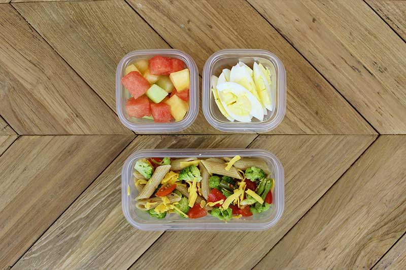30 Toddler Lunch Ideas (Healthy and Easy!)